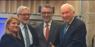El juez Carlos Mahiques recibió un premio internacional a la carrera judicial