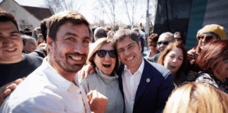 Kicillof mantuvo un encuentro con adultos mayores en Mercedes