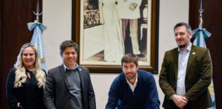 Kicillof, Cuattromo y Ustarroz firmaron convenio para la compra de bienes de capital