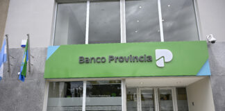 Kicillof inauguró la nueva sucursal del Banco Provincia en el parque industrial
