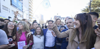 Kicillof participó de la marcha por el 49° aniversario de la Noche de los Lápices