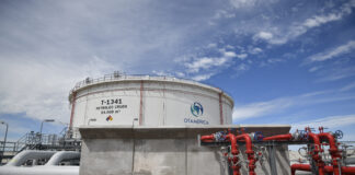 Kicillof recorrió los avances de las obras de expansión del Puerto de Coronel Rosales