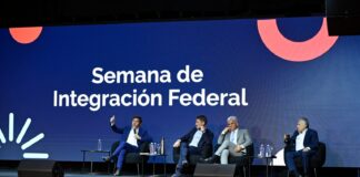 «Gestión para el Desarrollo»: Kicillof defendió su mirada de país