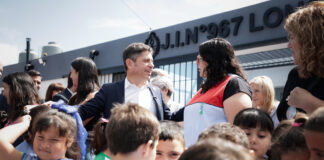 Kicillof inauguró nueva infraestructura educativa en Longchamps