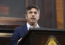 Kicillof: “A los trabajadores les digo: no son ustedes, es el rumbo económico de un Gobierno nacional insensible que los abandona»