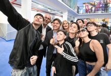 Kicillof dio inicio al ciclo lectivo del nivel secundario en una Escuela Técnica de Avellaneda