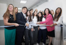Kicillof inauguró seis edificios educativos en un día