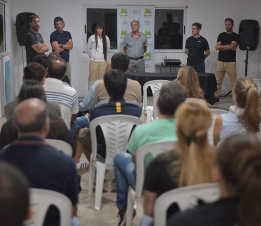 Se entregaron certificados de la Diplomatura en Entrenamiento de Fútbol Juvenil