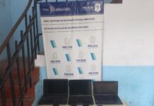 Allanan vivienda de un adolescente tras amenaza en una escuela