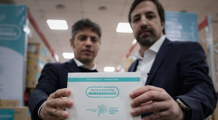 Kicillof recorrió nuevas instalaciones en el Hospital Rossi de La Plata y visitó el depósito de Medicamentos Bonaerenses