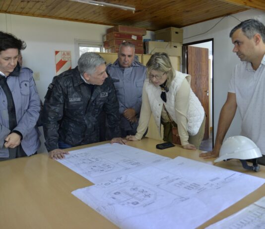 La ministra de Seguridad nacional recorrió las obras de la cárcel de Agote