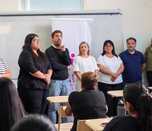 Inició una nueva camada de la carrera de enfermería