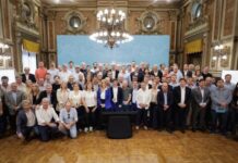 Ustarroz se reunión junto a Intendentes con el gobernador Kicillof