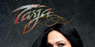 Tarja se presenta en el Teatro Coliseo