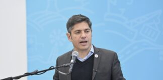 Kicillof entregó escrituras gratuitas e inauguró nuevos espacios de uso comunitario