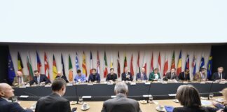 Kicillof se reunió con el embajador de la Unión Europea y representantes diplomáticos de países del bloque regional