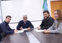 Ustarroz y Correa renuevan convenio por el Centro de Formación Laboral N° 401