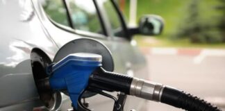 Continúa en caída la venta de combustible