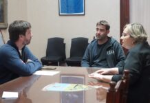 Ustarroz firmó un decreto para una nueva entrega de fondos para el destacamento de Bomberos en Gowland