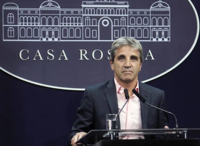CAPUTO LANZA CRÉDITOS